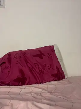 Charlotee_ webcam