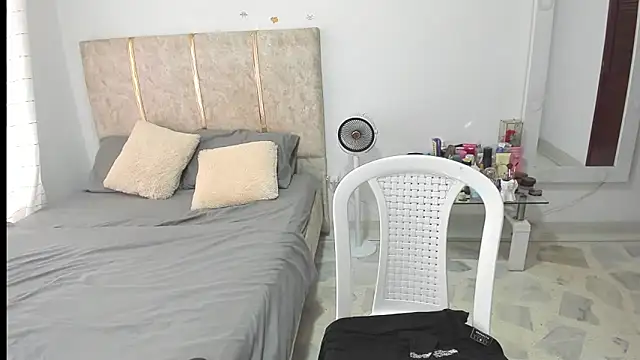 EnyelDavies webcam