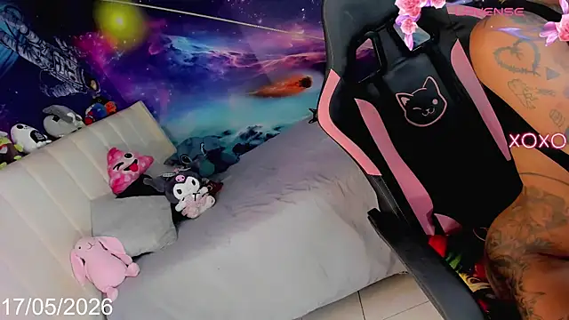 Nella_Dolls webcam