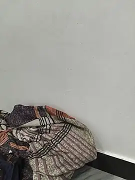 queen-reenu webcam