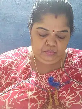 tamilthanushri webcam