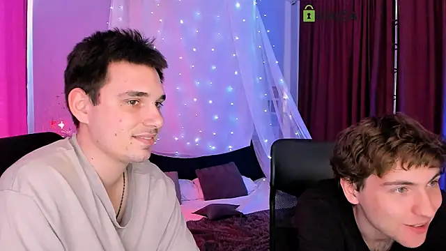 joseph_bear_ webcam