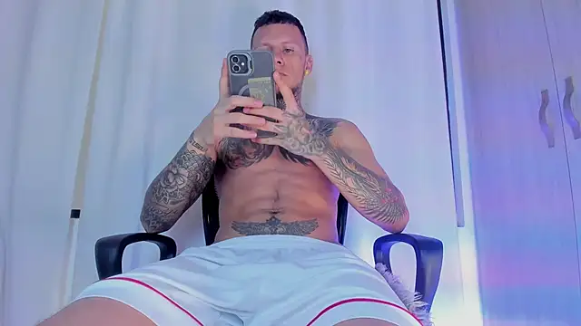 Kings_Ultimate webcam