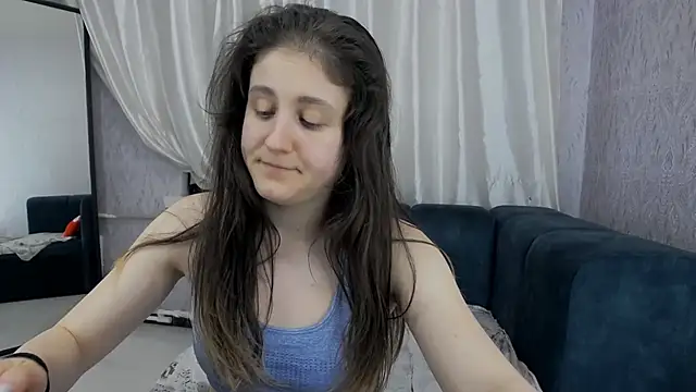Holliy_Cooper webcam