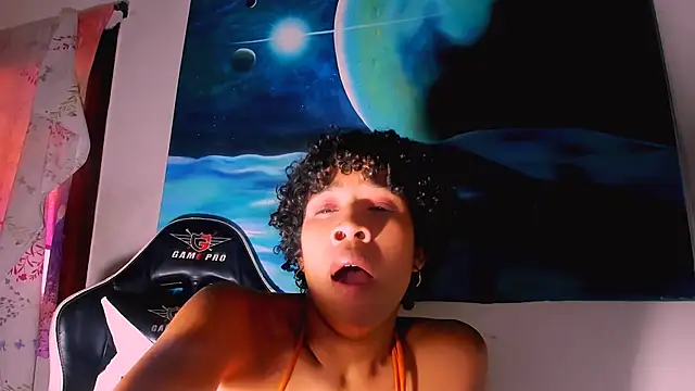 bad_girl_xxx webcam