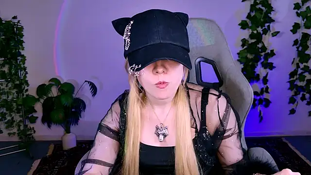 Kumiho_7777 webcam