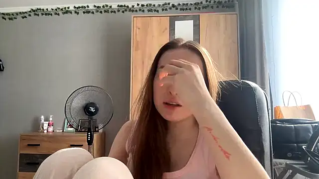 Milaissocute webcam