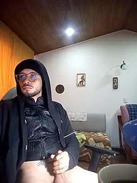 sebastian_horny webcam
