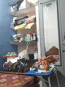 tamilthanushri webcam