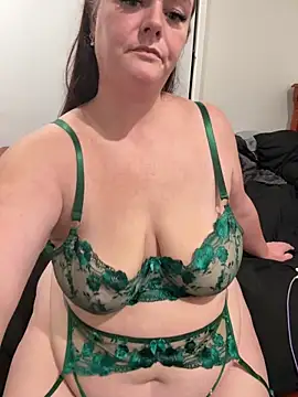 carinabro10 webcam