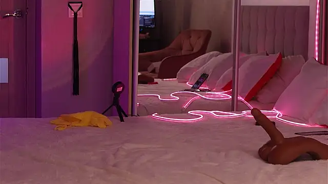 LisaLove3 webcam