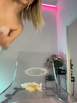 ScarletFlameee