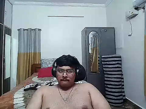 maxi23932 webcam