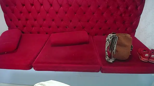 AngelicaMilf03 webcam