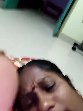 yamini1431 webcam