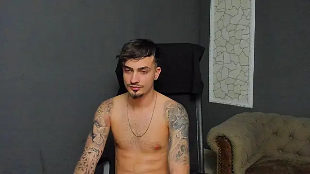 BrandonTate webcam