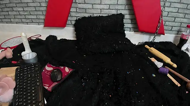 hillary_bigbutt webcam
