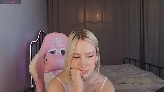 pretty_smile_cutie webcam