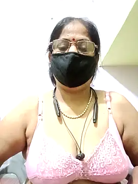 SEEMA_012 webcam