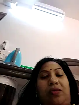 Cute-Janvi20 webcam