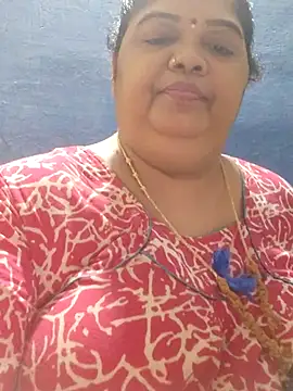 tamilthanushri webcam