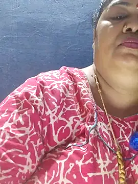 tamilthanushri webcam
