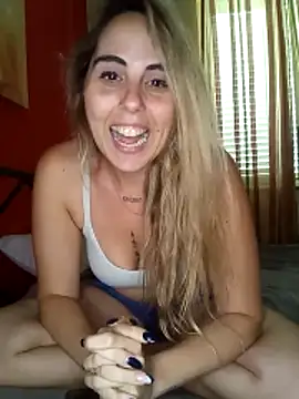 Emilyvuxa webcam