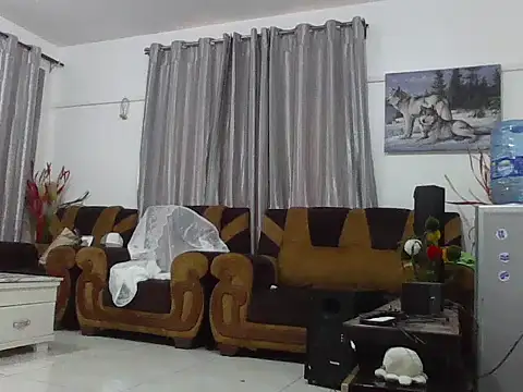 sweet_naughty webcam