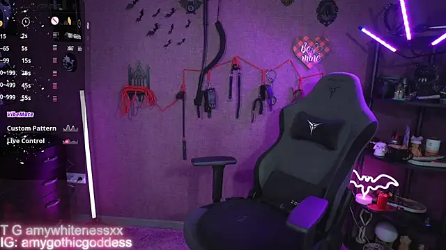 Amywhitenessxx