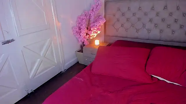 Sienna_brunette webcam