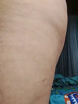 dirtybiianca (F mature) - 4 finger ass give goal