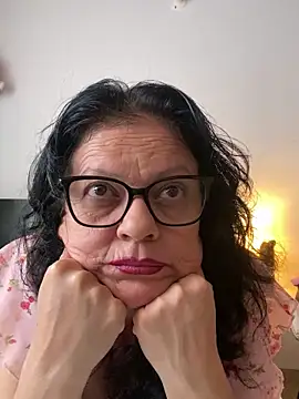 Sharongirl07 webcam