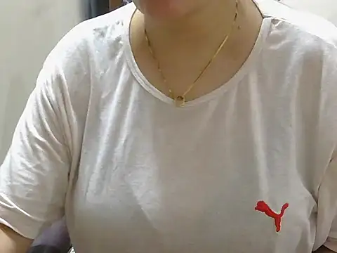 spicy_Zara webcam