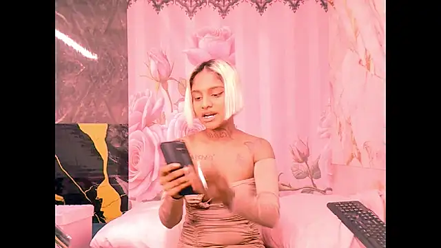 indian_barbie webcam