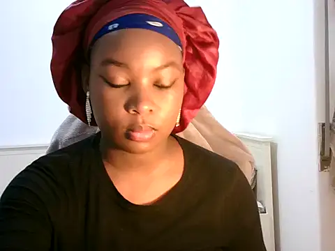 zoe215 webcam