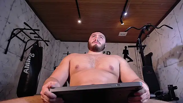 Darius_Wolfe live sex cam