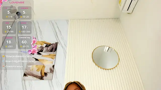 Afro_Luna webcam