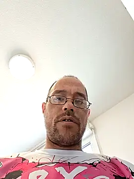 Mr_Graffitimile webcam