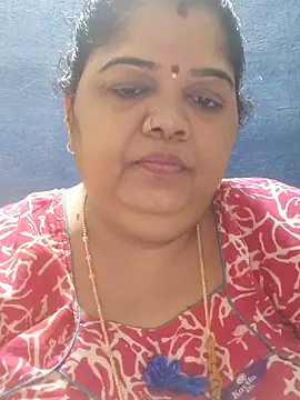 tamilthanushri webcam