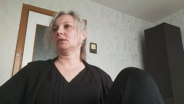 EdithManning webcam
