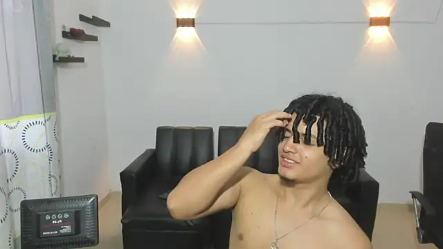 samxx_muscle webcam