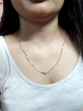 Wild-janvi webcam
