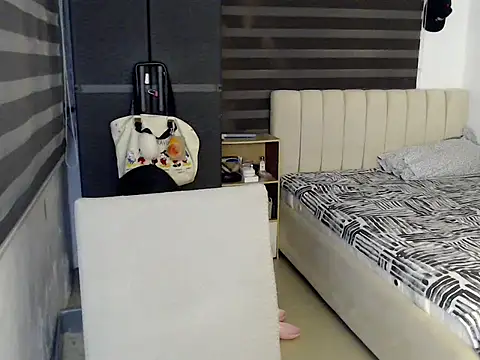XxIvory_CatxX webcam