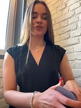 KristiRich webcam