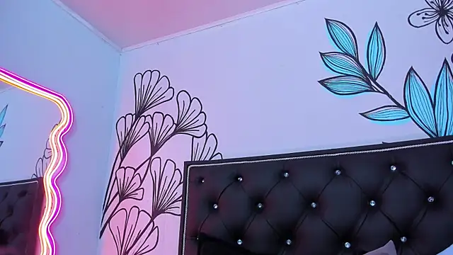 Sweet_Ariadna_ webcam