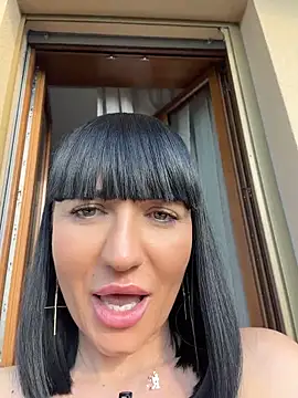mysticcleo - MysticCleo's free webcam - UK Sex Cams