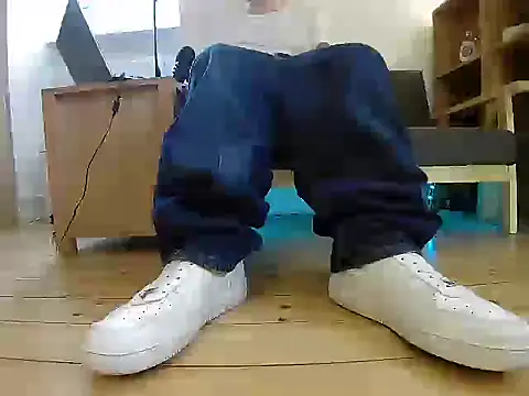 jonas_camboy webcam