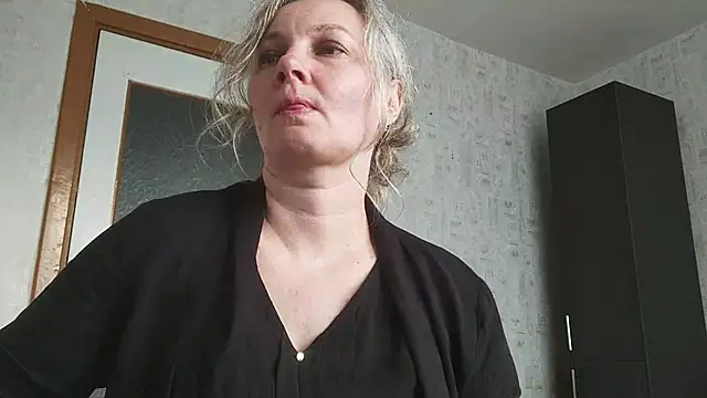 EdithManning webcam