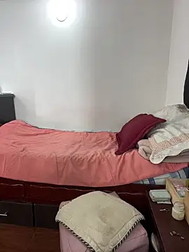 MariamGray1 webcam