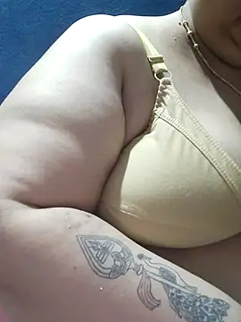 tamilthanushri webcam